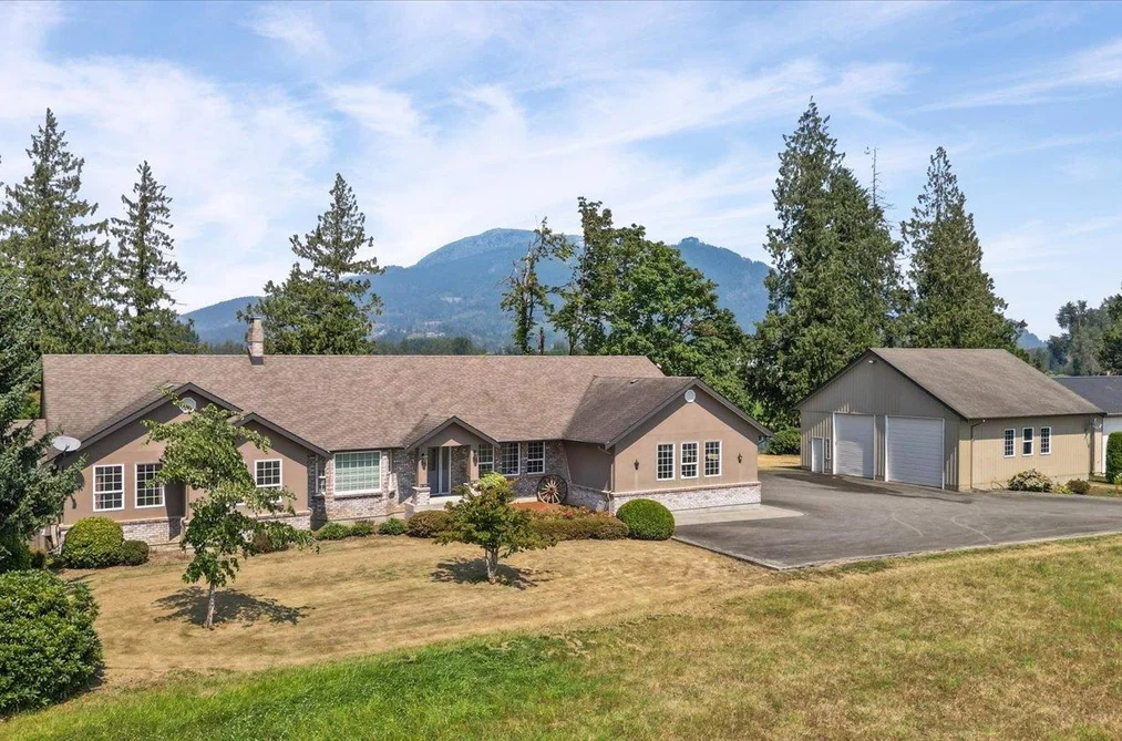 House for sale at 47083 Bell Road Chilliwack British Columbia - MLS: R3152306