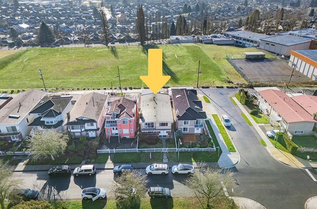 House for sale at 4710 Union Street Burnaby British Columbia - MLS: R3118295