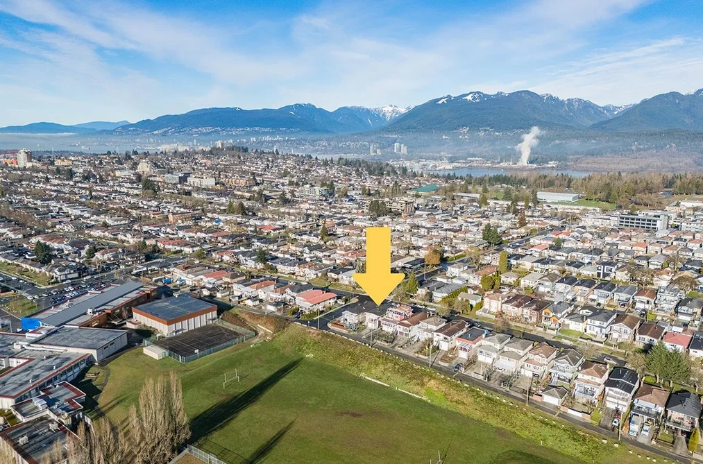 4710 UNION STREET, Burnaby BC V5C 2Y4, Burnaby BC — Residential for Sale - Photo 3