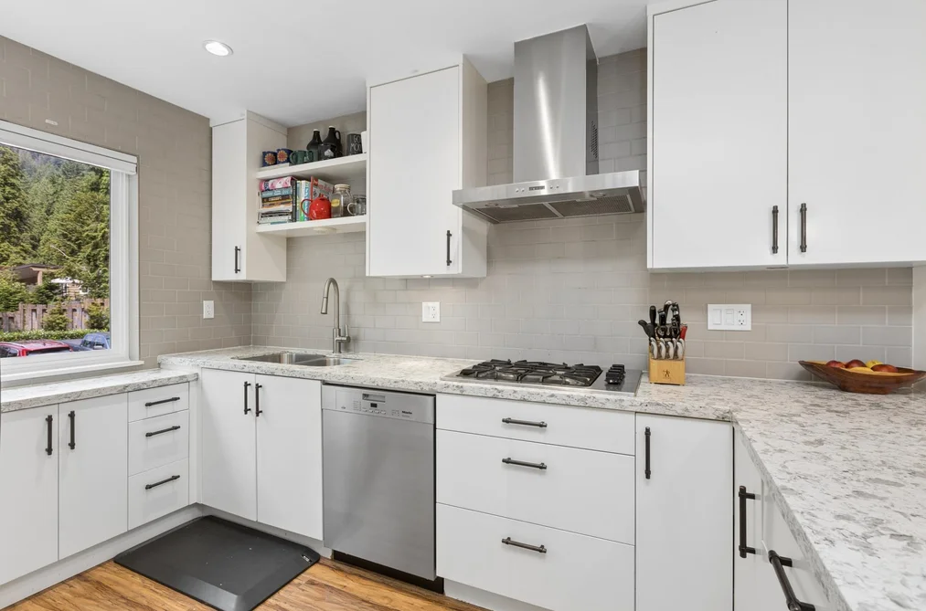 4715 HOSKINS ROAD, North Vancouver BC V7K 2R3, North Vancouver BC — Residential for Sale — Photo 10 of 40