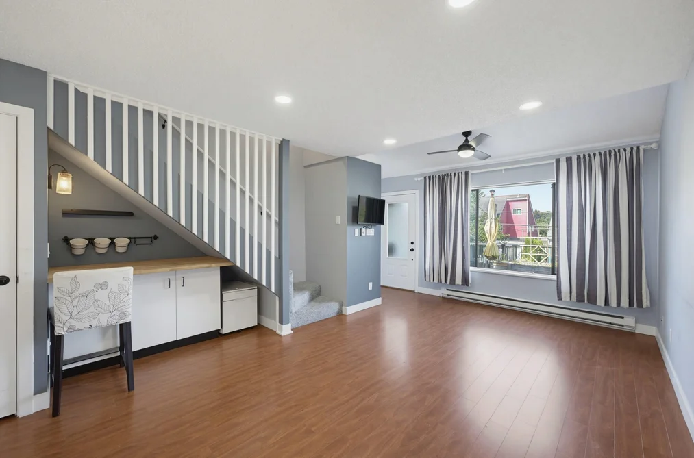 4716 48B Street, Ladner, BC - Townhouse for Sale - Photo 13 of 31 4716 48B Street, Ladner, BC - Townhouse for Sale - Photo 13 of 31
