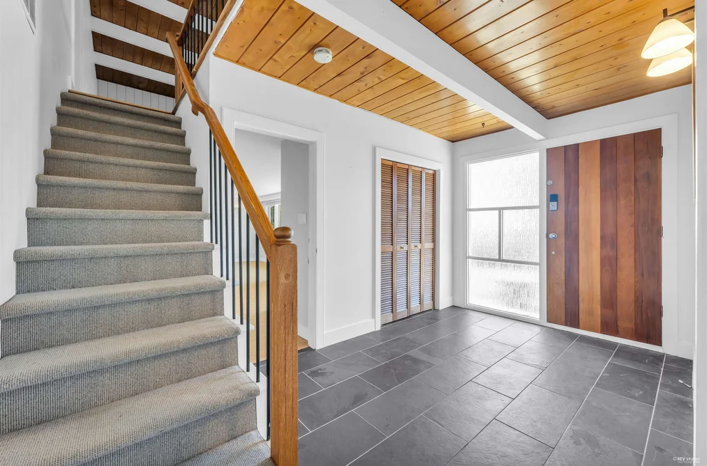 472 CRESTWOOD AVENUE, North Vancouver BC V7N 3C3, North Vancouver BC — Residential for Sale - Photo 5