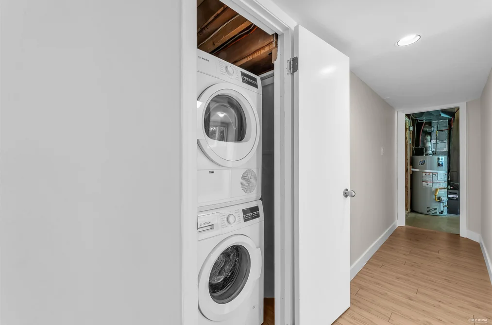 472 CRESTWOOD AVENUE, North Vancouver BC V7N 3C3, North Vancouver BC — Residential for Sale - Photo 7
