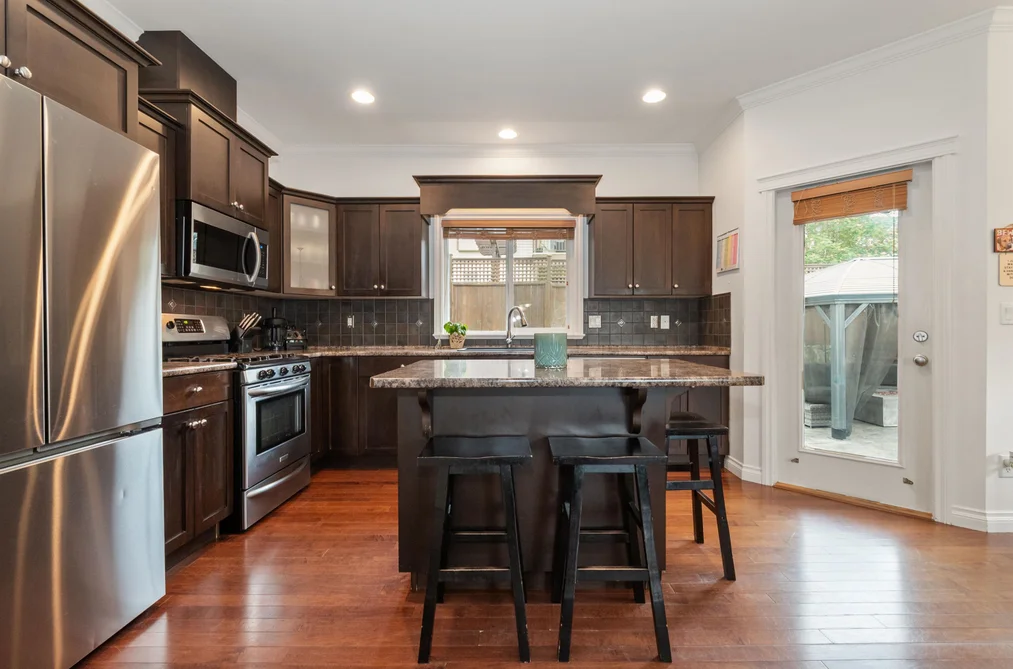 47216 LAUGHINGTON PLACE, Chilliwack BC V2R 0J3, Chilliwack BC — Residential for Sale - Photo 4