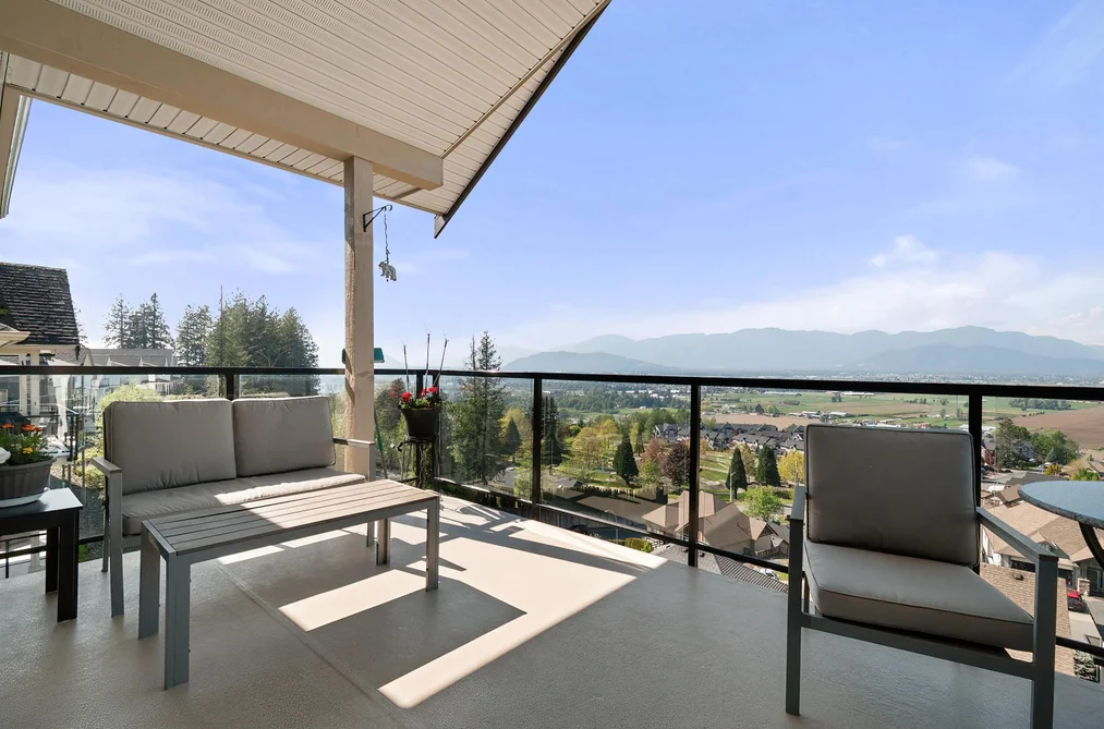 47231 VISTA PLACE, Chilliwack BC V2R 0R9, Chilliwack BC — Residential for Sale - Photo 3