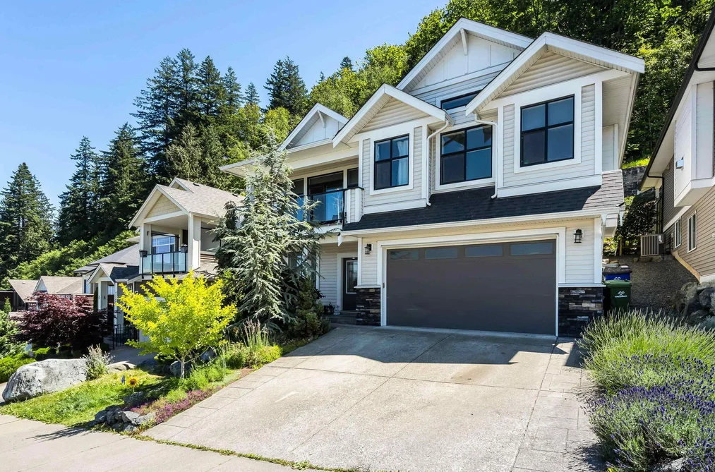 47254 SYLVAN DRIVE, Chilliwack BC V2R 0R8, Chilliwack BC — Residential for Sale - Photo 2
