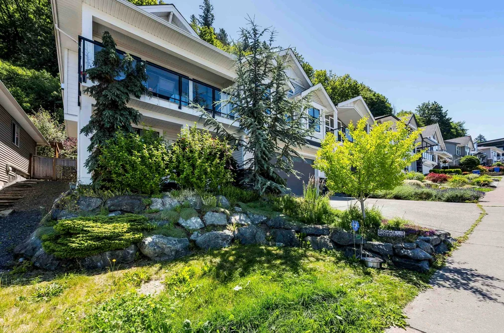 47254 SYLVAN DRIVE, Chilliwack BC V2R 0R8, Chilliwack BC — Residential for Sale — Photo 3 of 38