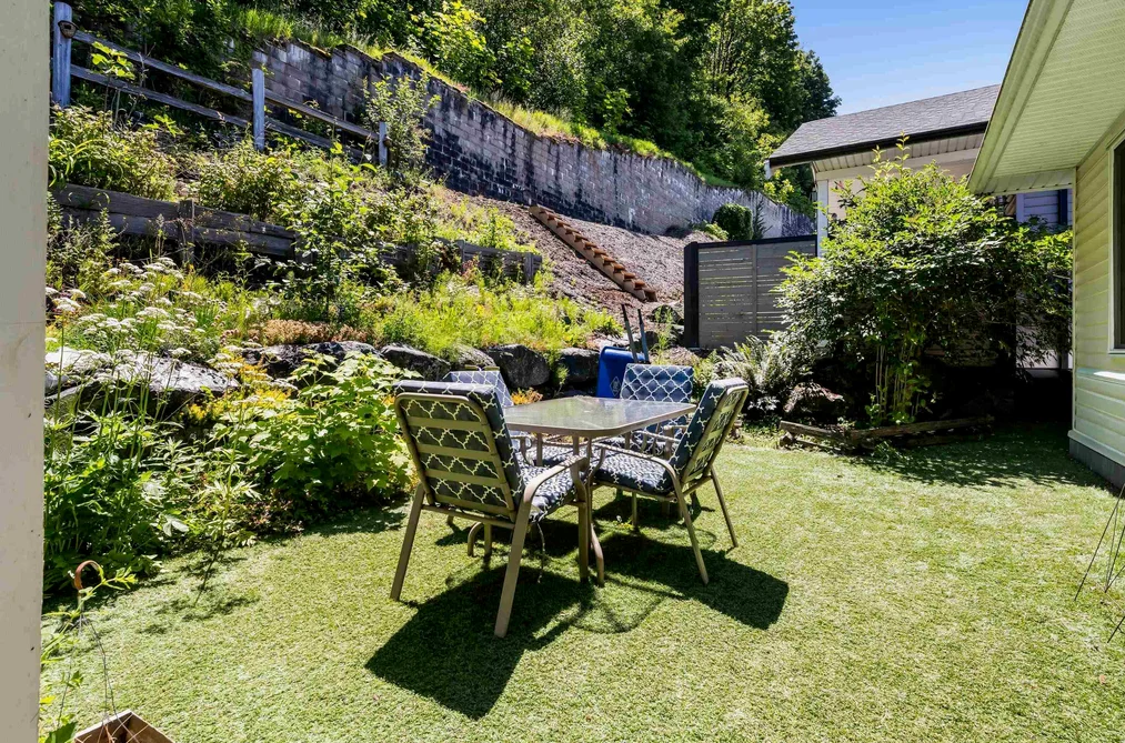 47254 SYLVAN DRIVE, Chilliwack BC V2R 0R8, Chilliwack BC — Residential for Sale — Photo 35 of 38