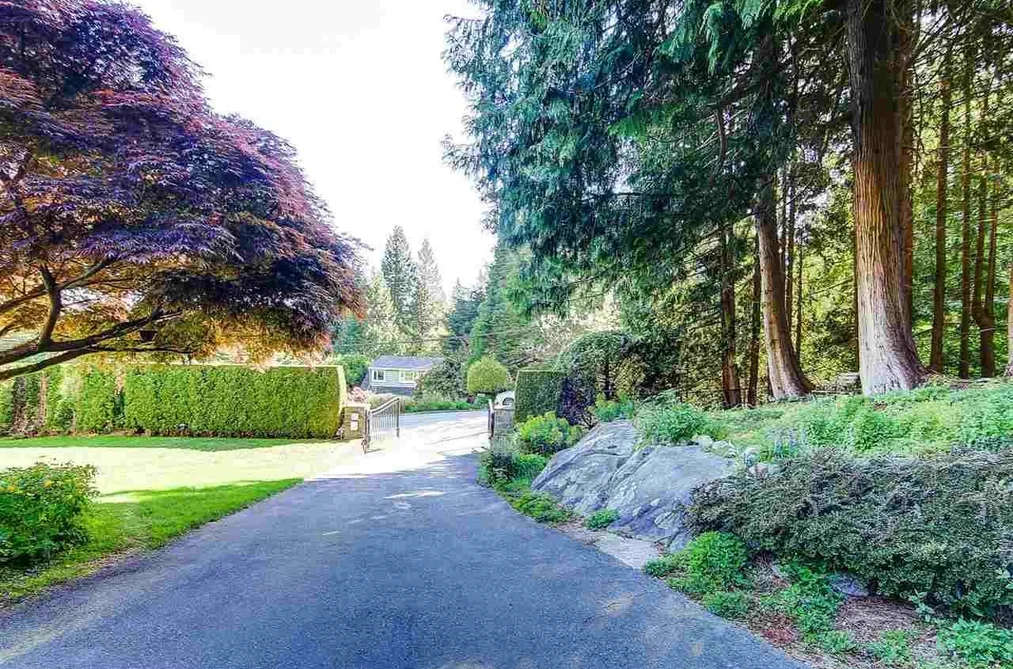 4730 WILLOW CREEK ROAD, West Vancouver BC V7W 1C4, West Vancouver BC — Residential for Sale - Photo 3
