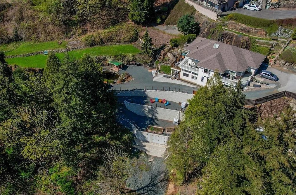 House for sale at 47360 Mountain Park Drive Chilliwack British Columbia - MLS: R3085489