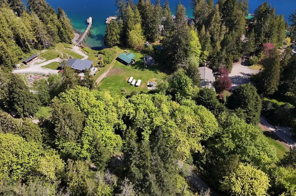 4737 DAVIS ROAD, Madeira Park BC V0N 2H1, Madeira Park BC — Residential for Sale - Photo 2