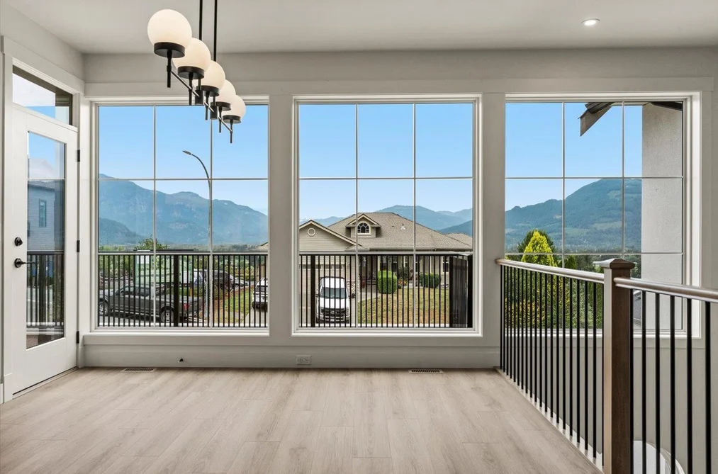 47388 CHARTWELL DRIVE, Chilliwack, BC — Residential for Sale — Photo 11 of 40