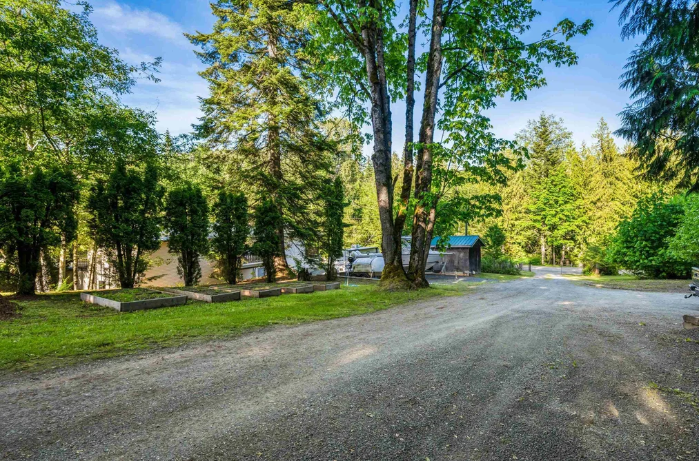 47400 Extrom Road, Chilliwack, BC - MLS: R3162638 - Photo 35 47400 Extrom Road, Chilliwack, BC - MLS: R3162638 - Photo 35