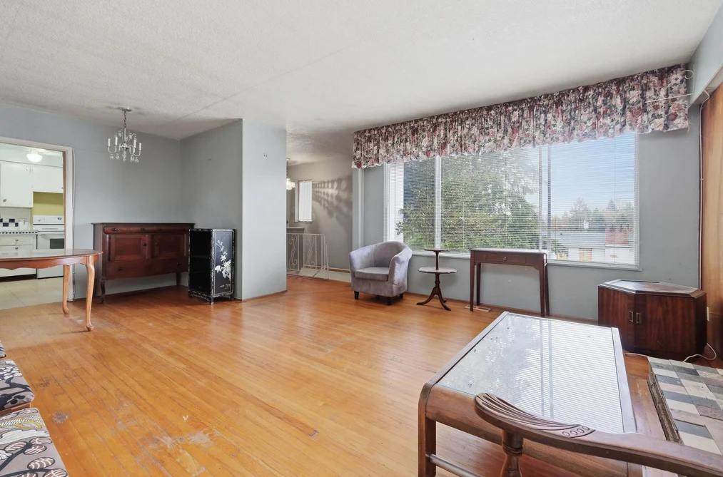 4745 GILPIN COURT, Burnaby BC V5G 3A1, Burnaby BC — Residential for Sale - Photo 4
