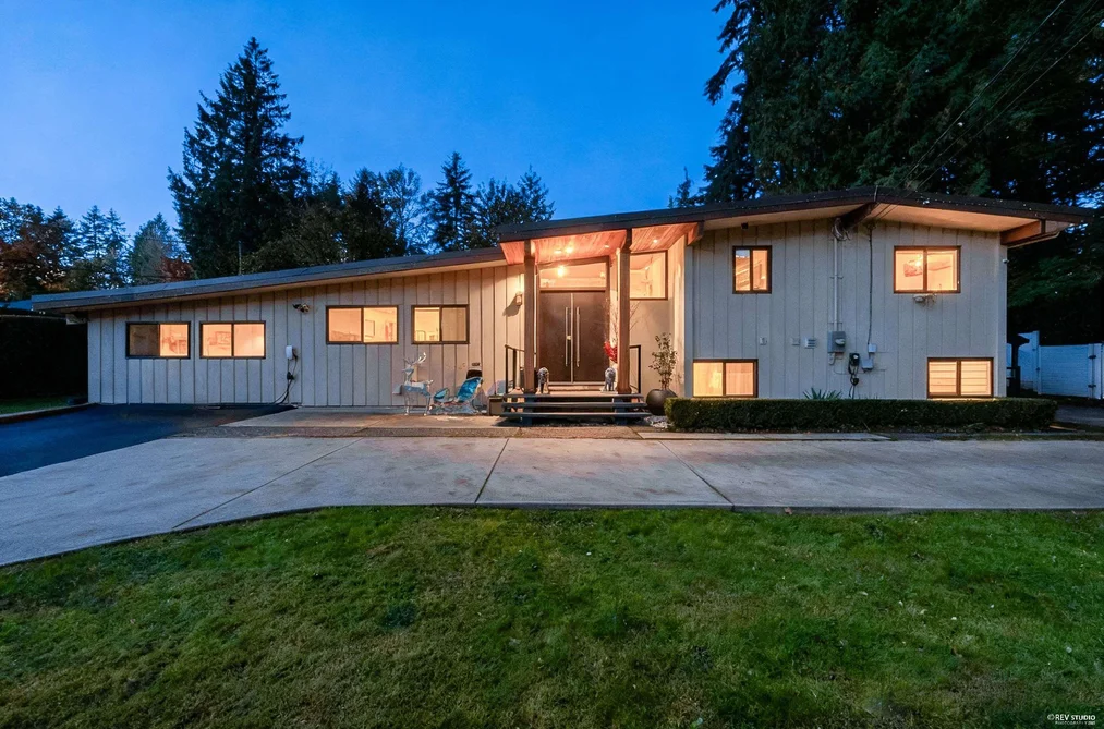 House for sale at 475 Newlands Road West Vancouver British Columbia - MLS: R3102756