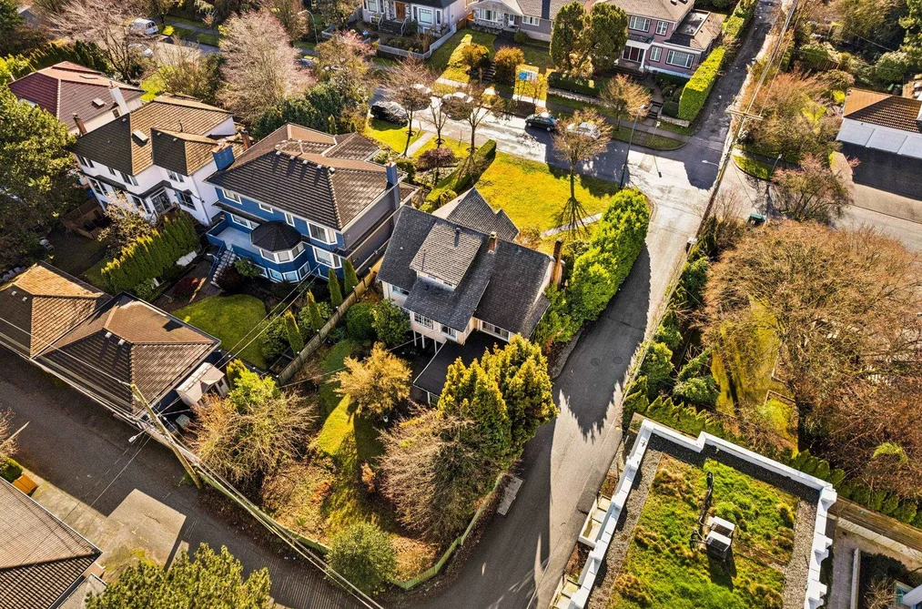 475 W 27TH AVENUE, Vancouver BC V5Y 2K4, Vancouver BC — Residential for Sale - Photo 2