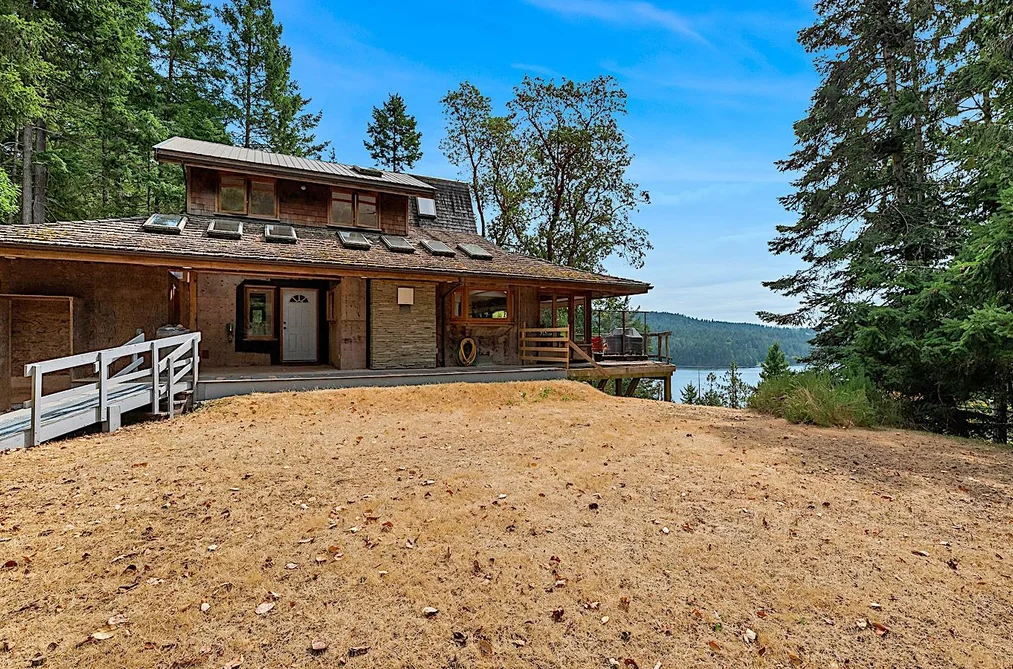 476 MARINE DRIVE, Mayne Island BC V0N 2J2, Mayne Island BC — Residential for Sale - Photo 2