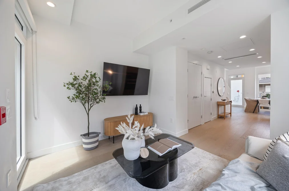 477 W KING EDWARD AVENUE, Vancouver BC V5Y 2J3, Vancouver BC — Residential for Sale - Photo 2