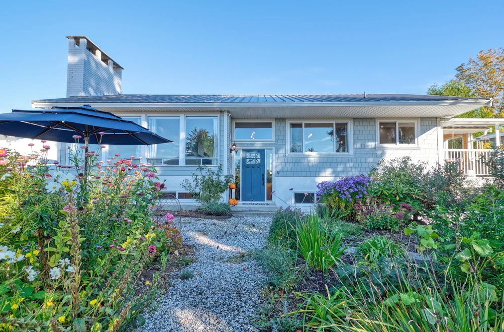 4770 Laurel Ave, Sechelt, BC - MLS: R3178278
