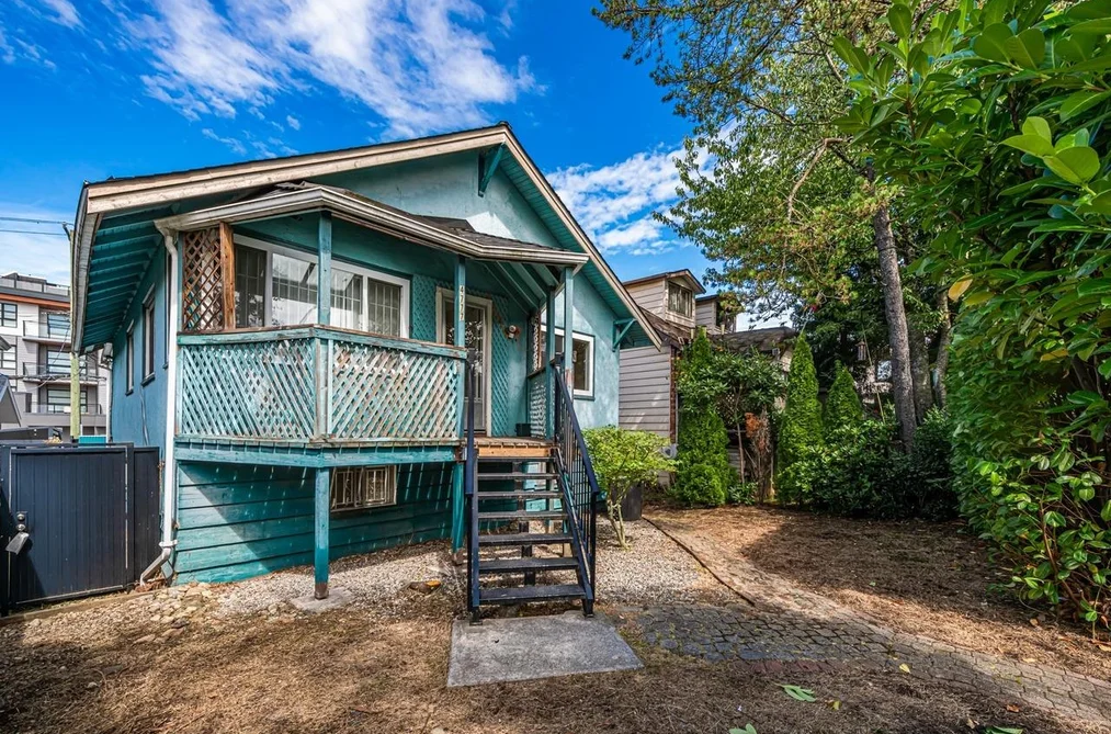 4777 PENDER STREET, Burnaby BC V5C 2N4, Burnaby BC — Residential for Sale - Photo 2