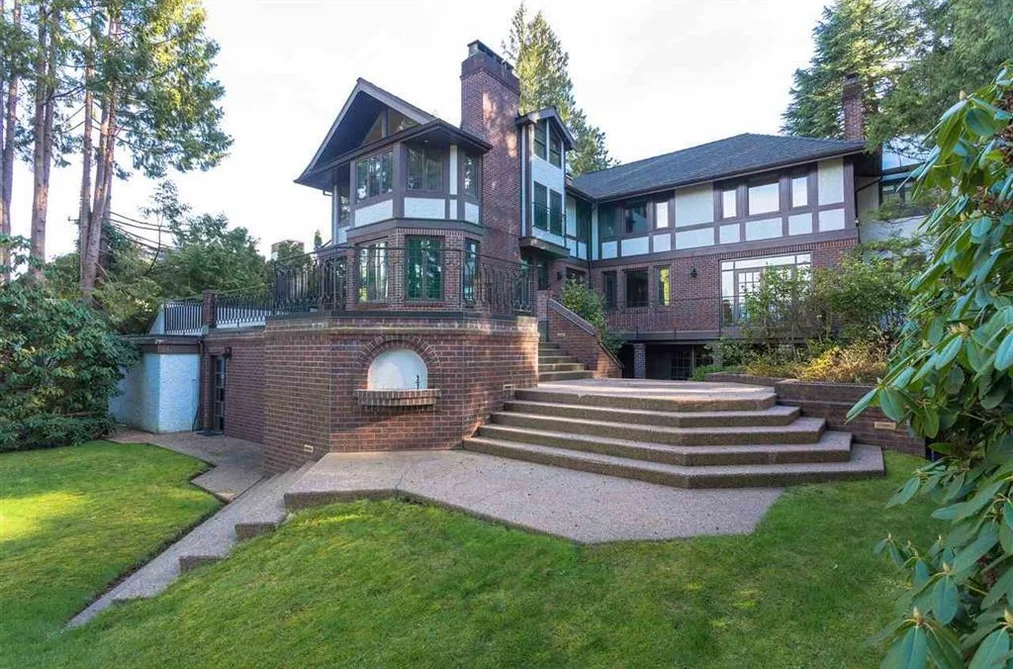 House for sale at 4777 W 2nd Avenue Vancouver British Columbia - MLS: R3055792