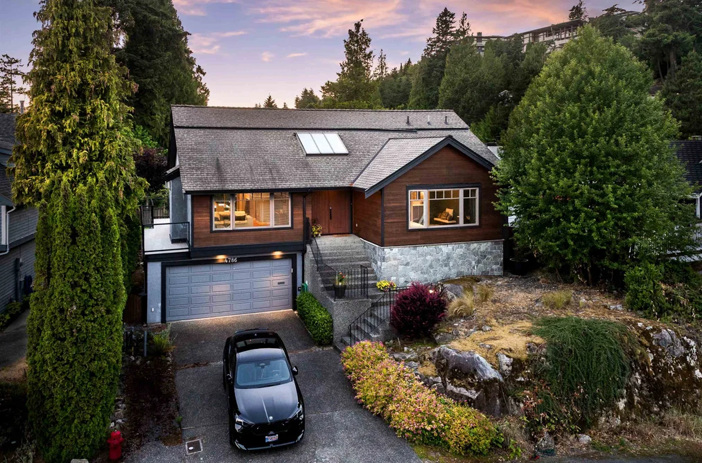 House for sale at 4786 Meadfeild Court West Vancouver British Columbia - MLS: R3137378