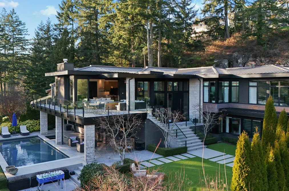 House for sale at 4799 Clovelly Walk West Vancouver British Columbia - MLS: R3100605
