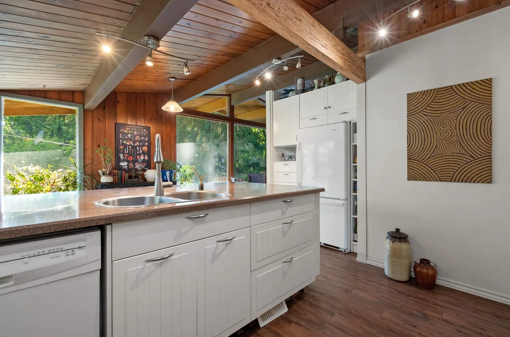47990 BRITESIDE ROAD, Chilliwack BC V2R 4T5, Chilliwack BC — Residential for Sale - Photo 6