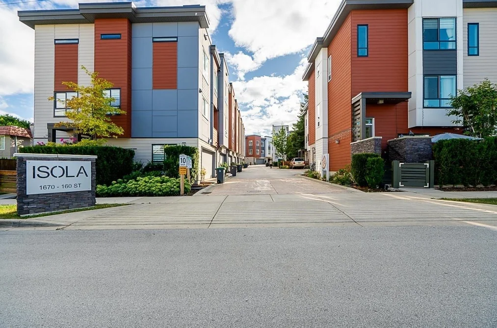 Townhouse for sale at 48 1670 160 Street Surrey British Columbia - MLS: R3136135