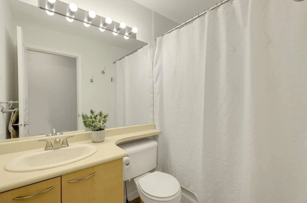 48-2678 King George Boulevard, Surrey, BC - Townhouse for Sale - Photo 22 of 39 48-2678 King George Boulevard, Surrey, BC - Townhouse for Sale - Photo 22 of 39