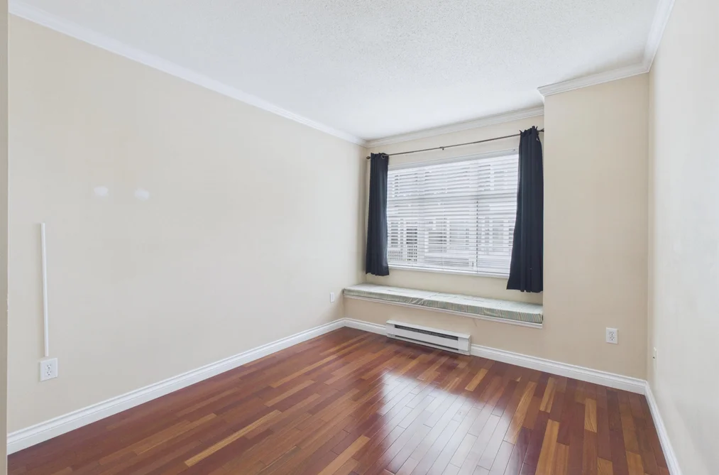 48-5298 Oakmount Crescent, Burnaby, BC - Townhouse for Sale - Photo 13 of 24 48-5298 Oakmount Crescent, Burnaby, BC - Townhouse for Sale - Photo 13 of 24