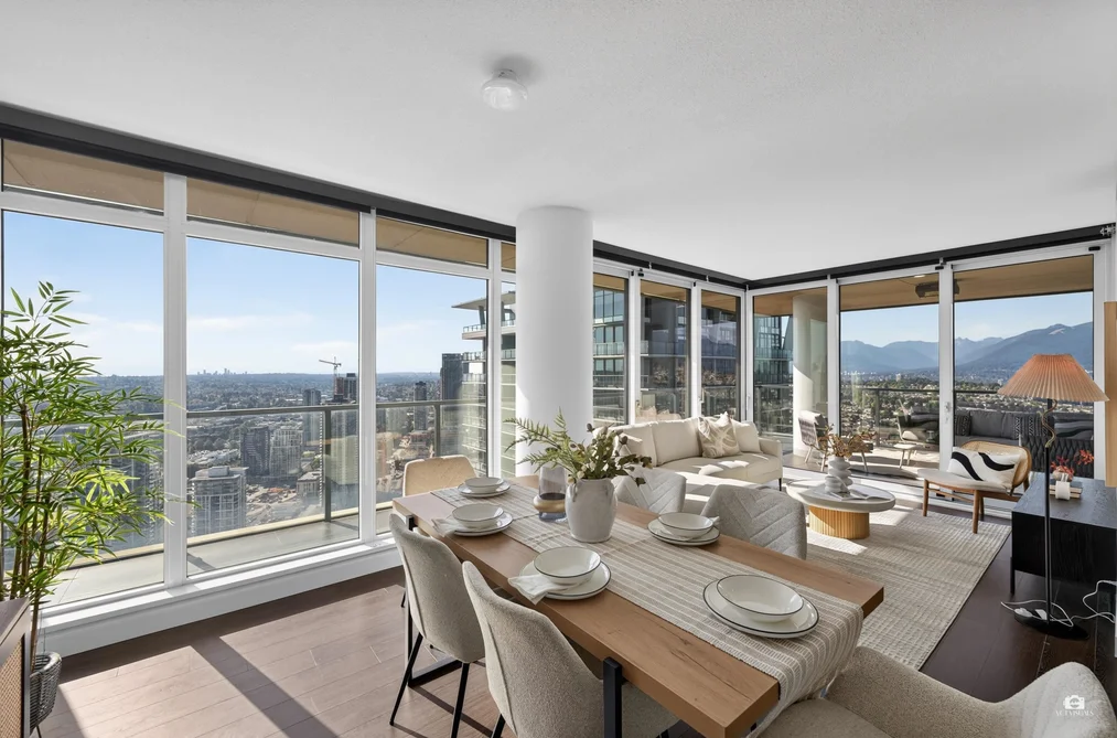 Condo for sale at 4802 4880 Lougheed Highway Burnaby British Columbia - MLS: R3164965