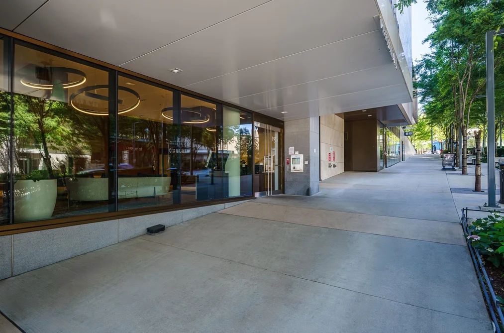 4807 1955 ALPHA WAY, Burnaby BC V5C 0K6, Burnaby BC — Residential for Sale - Photo 2
