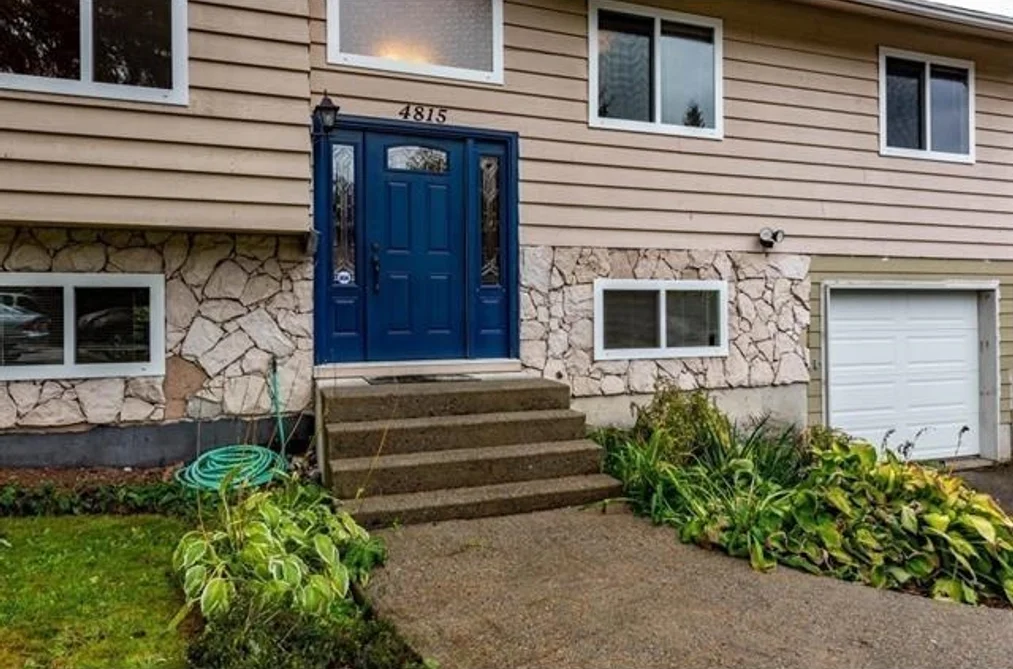 4815 201 STREET, Langley BC V3A 5V6, Langley BC — Residential for Sale - Photo 2