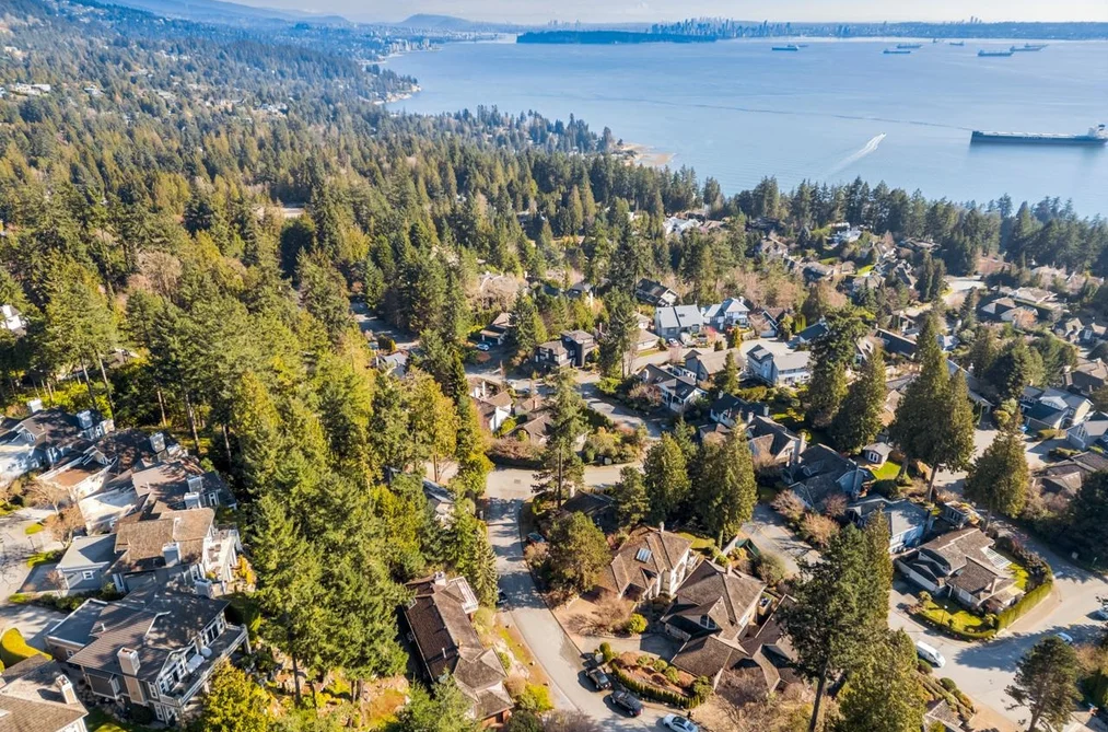 4815 HEADLAND CLOSE, West Vancouver BC V7W 3C2, West Vancouver BC — Residential for Sale - Photo 6
