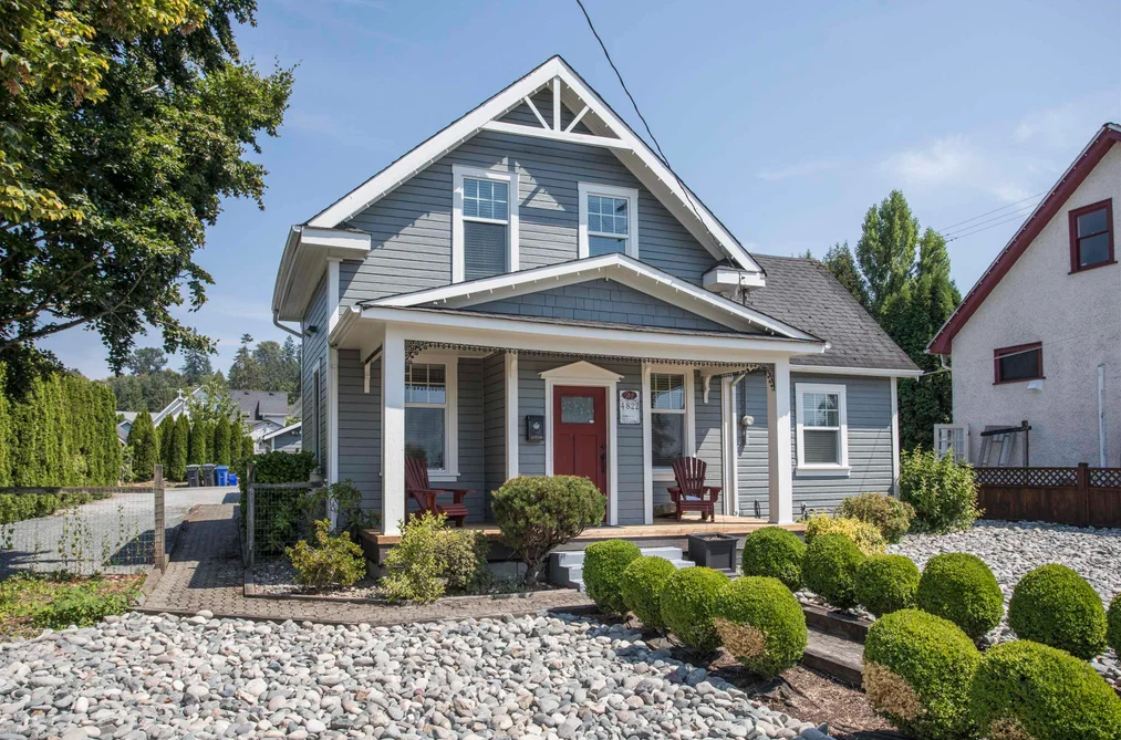 4822 216 Street, Langley, BC - MLS: R3149729 - Photo 4 4822 216 Street, Langley, BC - MLS: R3149729 - Photo 4