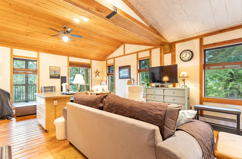 4825 Sinclair Bay Road, Pender Harbour, BC - MLS: R3165195 - Photo 13