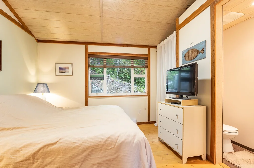 4825 SINCLAIR BAY ROAD, Pender Harbour BC V0N 1S1, Pender Harbour BC — Residential for Sale - Photo 7