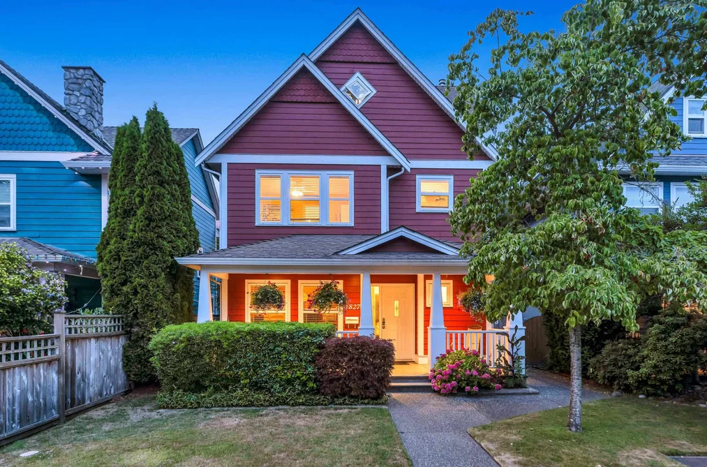 House for sale at 4827 47a Avenue Delta British Columbia - MLS: R3145262