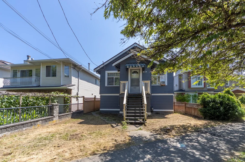 4836 CLARENDON STREET, Vancouver BC V5R 3J4, Vancouver BC — Residential for Sale - Photo 2