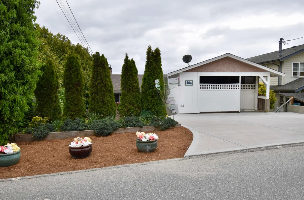 House for sale at 484 Marine Drive Gibsons British Columbia - MLS: R3121254
