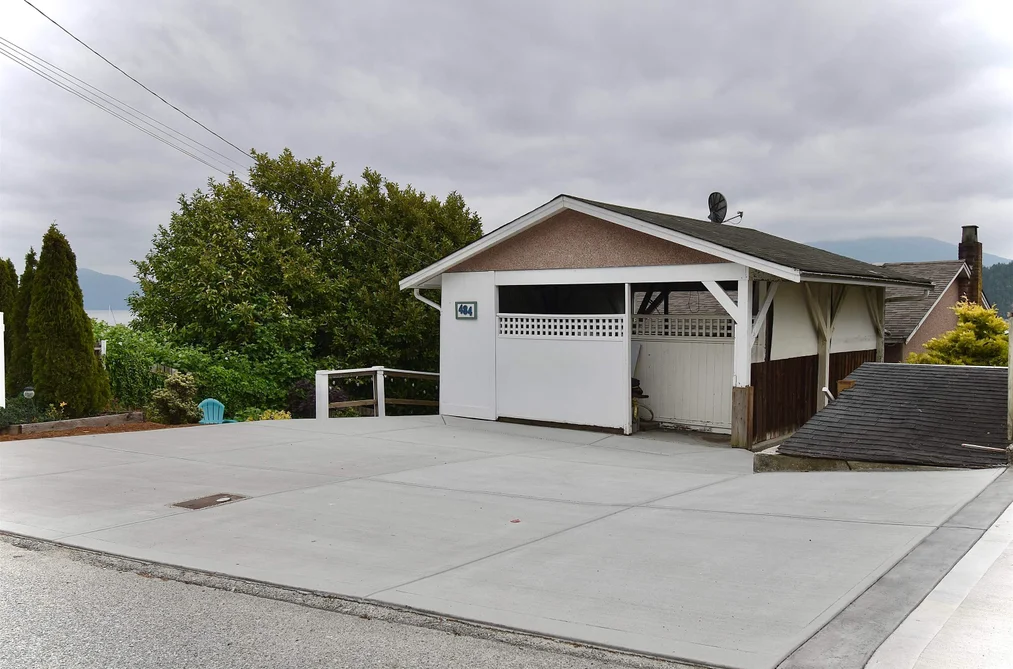 484 MARINE DRIVE, Gibsons BC V0N 1V0, Gibsons BC — Residential for Sale - Photo 4