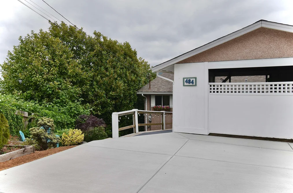 484 MARINE DRIVE, Gibsons BC V0N 1V0, Gibsons BC — Residential for Sale - Photo 5