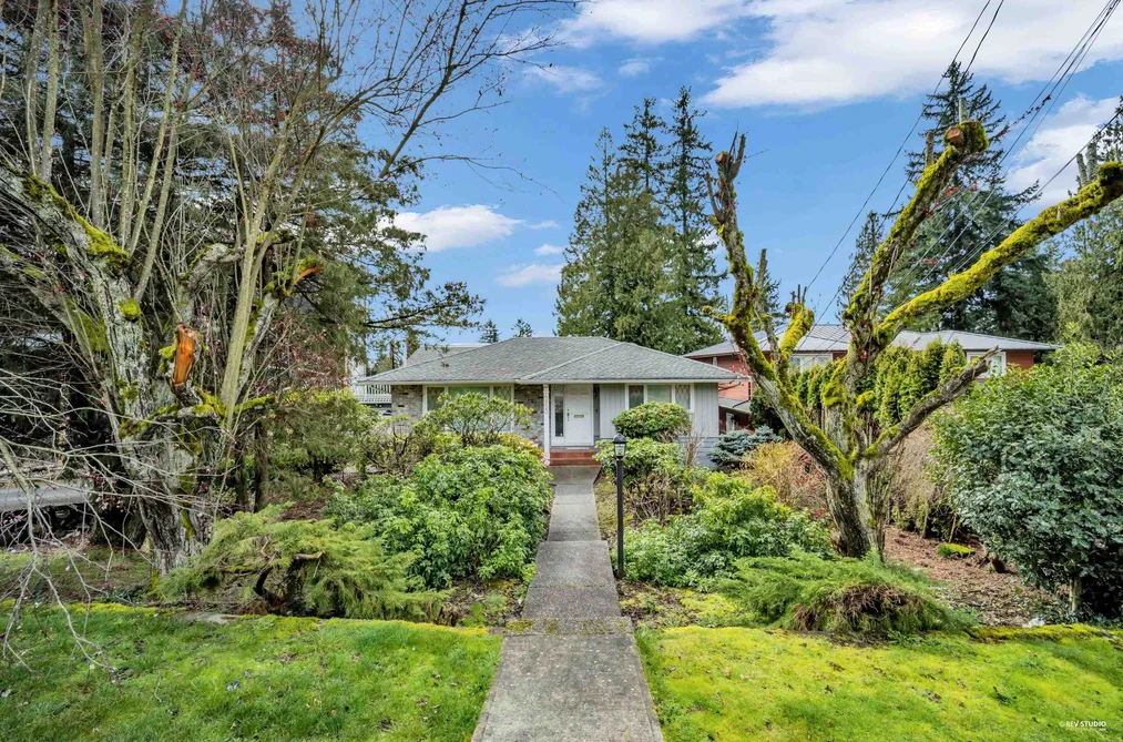 House for sale at 4850 Portland Street Burnaby British Columbia - MLS: R3100580