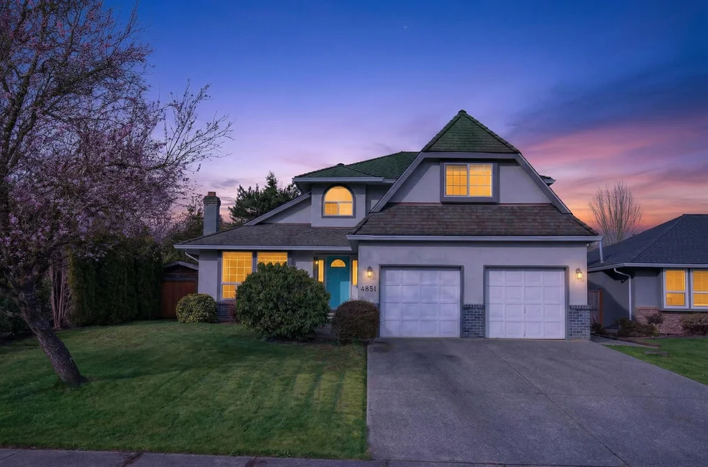 4851 208A STREET, Langley BC V3A 5X9, Langley BC — Residential for Sale - Photo 2