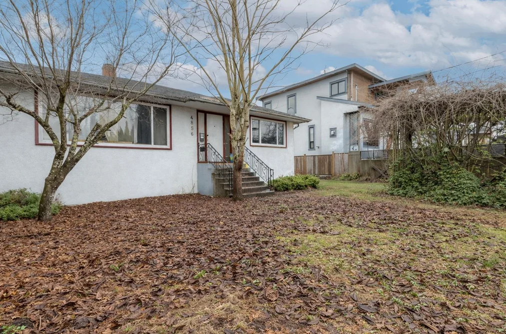 House for sale at 4856 Smith Avenue Burnaby British Columbia - MLS: R3078932