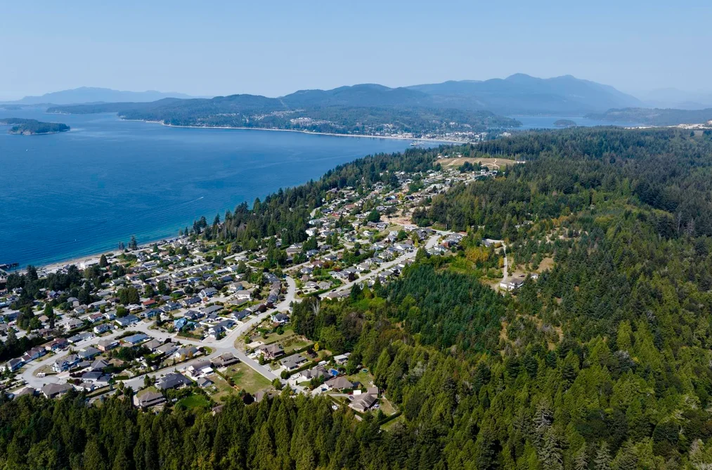 4860 SKYLARK ROAD, Sechelt BC V7Z 0G4, Sechelt BC — Residential for Sale - Photo 3