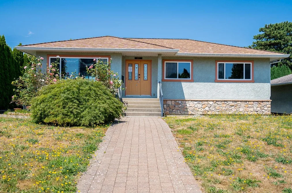 House for sale at 4871 Highlawn Drive Burnaby British Columbia - MLS: R3083443