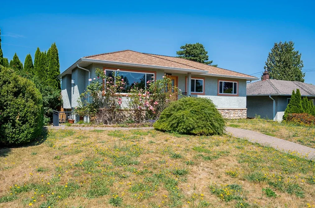 4871 HIGHLAWN DRIVE, Burnaby BC V5C 3T2, Burnaby BC — Residential for Sale - Photo 2