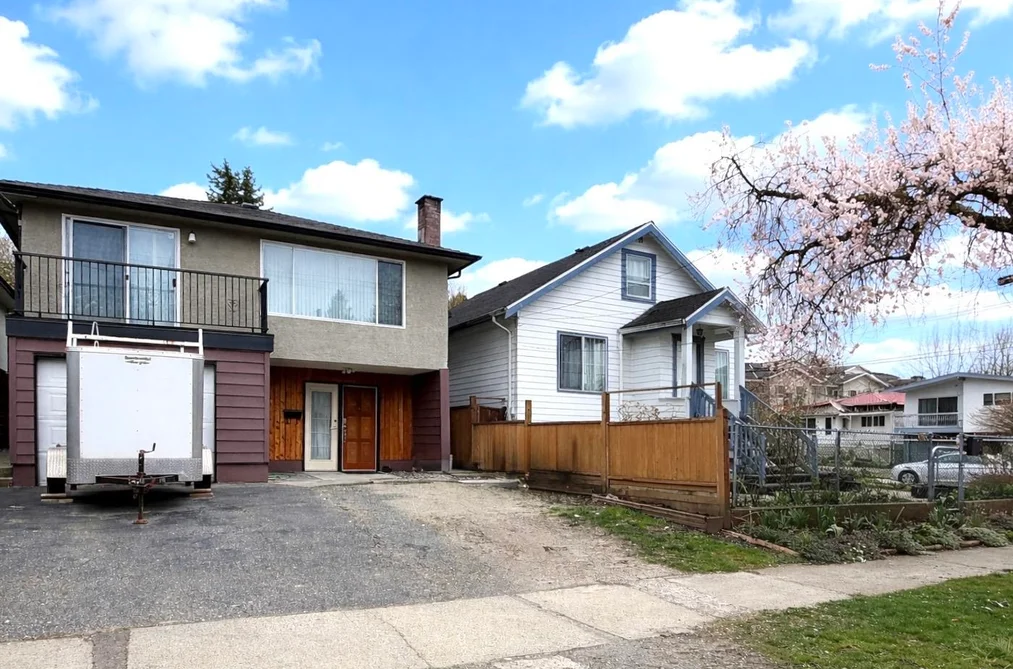 4882 MOSS STREET, Vancouver BC V5R 3Y2, Vancouver BC — Residential for Sale - Photo 2